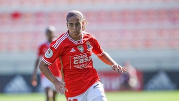 Andrea Falcón, durante un partido con el Benfica. (Foto: Benfica).