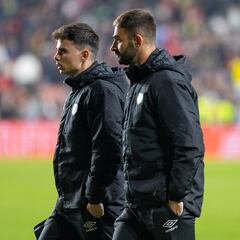 Adrián, de delantero del Cholo a segundo entrenador rayista