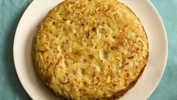 Imagen de una tortilla de patatas o tortilla espa&ntilde;ola.