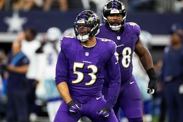 Kyle Van Noy #53 of the Baltimore Ravens celebrates 