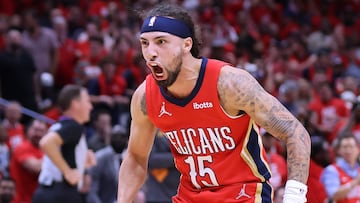 NEW ORLEANS, LOUISIANA - APRIL 22: Jose Alvarado #15 of the New Orleans Pelicans reacts during the second half of Game Three of the Western Conference First Round against the Phoenix Suns at the Smoothie King Center on April 22, 2022 in New Orleans, Louisiana. NOTE TO USER: User expressly acknowledges and agrees that, by downloading and or using this Photograph, user is consenting to the terms and conditions of the Getty Images License Agreement. Jonathan Bachman/Getty Images/AFP
== FOR NEWSPAPERS, INTERNET, TELCOS & TELEVISION USE ONLY ==
