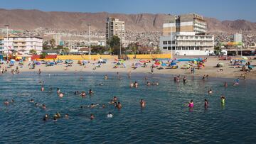 Arena dorada y aguas tranquilas: uno de los mayores tesoros que esconde Antofagasta y no te puedes perder