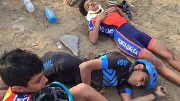 Imagen de algunos de los ni&ntilde;os heridos en un atropello en Arabia Saudi&iacute; con el maillot de la Sociedad Ciclista Punta Galea de Getxo.