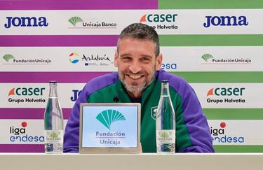 Navarro: “Si te mantienes solo como el año pasado, irá a peor”