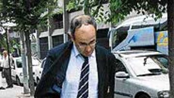 Naybet, Tristán, Scaloni, Mauro, Sergio, Molina, Capdevila y Duscher no querían subir al bus. Y los directivos ni aparecieron