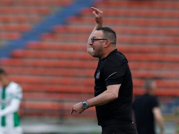 Con goles de Dorlan Pabón, Nelson Palacio y Danovis Banguero, el equipo Verdolaga remontó ante el equipo de Boyacá que abrió el marcador con el tanto de Michael Nike Gómez.