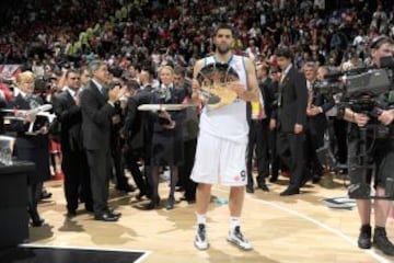 El Real Madrid no pudo con el Olympiacos en el último partido de los playoff de la final en Londres el 12 de mayo de 2013. Felipe Reyes.