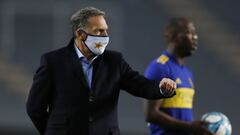 Russo duda de su continuidad