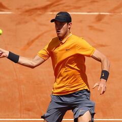 Jarry baja al verdugo de Garin y es semifinalista en Ginebra