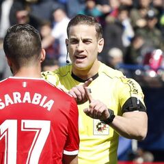 Alberola Rojas, un árbitro con gran proyección internacional