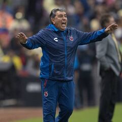 Carlos Reinoso deja la dirección técnica del Veracruz de forma indefinida