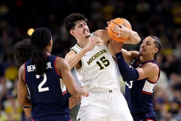 Aday Mara, más allá de los tópicos