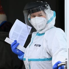 ¿COVID-19, gripe o resfriado común? Así empiezan los síntomas de Ómicron