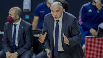 Pablo Laso, durante el cuarto partido de los cuartos de final de la Euroliga, que ha enfrentado al Real Madrid y al Anadolu Efes.