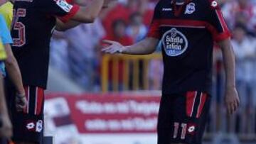 <b>COSA DE DOS. </b>Nelson Oliveira y Riki seguirán repartiéndose los minutos hasta el mercado invernal.