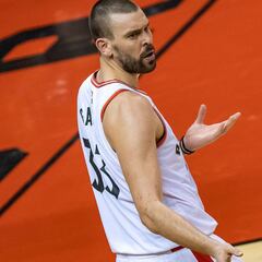 Toronto prohibirá actos públicos hasta julio, pero no la NBA