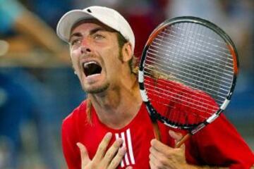 Nicolás Massú ganó un partido épico en la final de los Juegos Olímpicos de Atenas 2004.