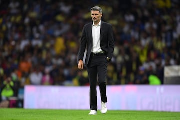    Fernando Ortiz head coach of America during the game America vs Pumas UNAM, corresponding to Round 16 of the Torneo Clausura 2023 of the Liga BBVA MX, at Azteca Stadium, on April 22, 2023.

<br><br>

Fernando Ortiz director tecnico de America durante el partido America vs Pumas UNAM, Correspondiente a la Jornada 16 del Torneo Clausura 2023 de la Liga BBVA MX, en el Estadio Azteca, el 22 de Abril de 2023.