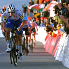 Evenepoel se agiganta en Fóia