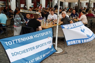 Tottenham supporters on the terraces of Madrid's Plaza Mayor in the hours leading up to the Real Madrid game.