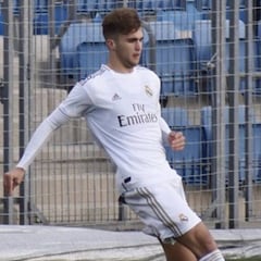 Cracks del Siglo XXI: Pablo Ramón, el 'Ramos' del futuro