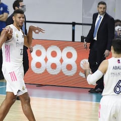 El Andorra reacciona al triple de Tavares... ¡con una 'demanda'!