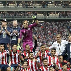Chivas alza su cuarto título oficial en la 'era Vergara'