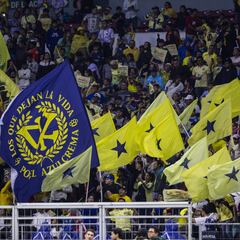 América recibe serenata de sus aficionados previo a la Gran Final