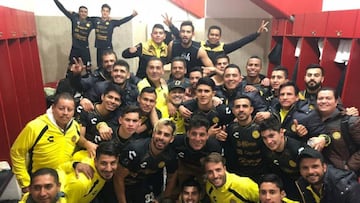 Maradona and his dressing room 'freaky dancing' as Dorados progress