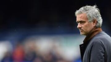 Mourinho, en problemas.