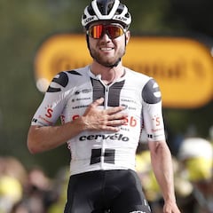 Hirschi se estrena a lo grande