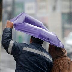 Alerta Temprana Preventiva: ¿Cuándo llegarán los fuertes vientos y la lluvia a Santiago?