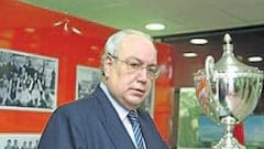 "Me fijo en clubes como Deportivo o Villarreal"