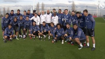 La plantilla del Madrid felicita a Cristiano por 'The Best'