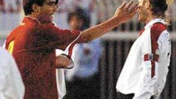 <b>PACIENCIA</B>. Beckham aguantó todas las provocaciones que le hicieron los macedonios.