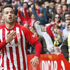 Carmona aparece para mantener
al Sporting en ascenso directo