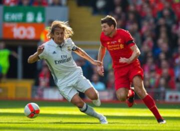 Liverpool's Steven Gerrard and Michel Salgado