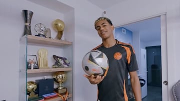 Llamó la atención que lo hiciera con la prenda de Selección del mejor jugador de Colombia en la actualidad.