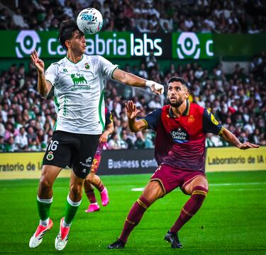 Gol de pillo de un Facu González que estuvo atento para adelantarse a la defensa del Deportivo, tras un rechace de Germán Pareño. Su tanto ponía el empate momentáneo, ante el equipo gallego.
