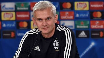 Jacek Magiera, t&eacute;cnico del Legia.