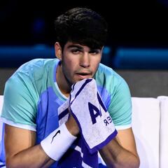 Carlos Alcaraz sparks growing fears over health at 2024 ATP Finals