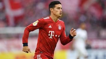 Soccer Football - DFB Cup - Quarter Final - Bayern Munich v Heidenheim - Allianz Arena, Munich, Germany - April 3, 2019 Bayern Munich's James Rodriguez during the match REUTERS/Andreas Gebert DFB regulations prohibit any use of photographs as image sequences and/or quasi-video