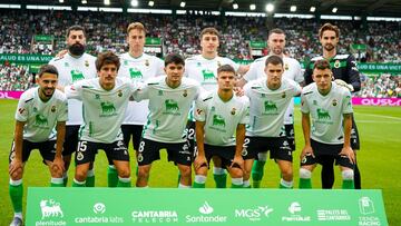 Alineación del Racing contra el Ceuta.