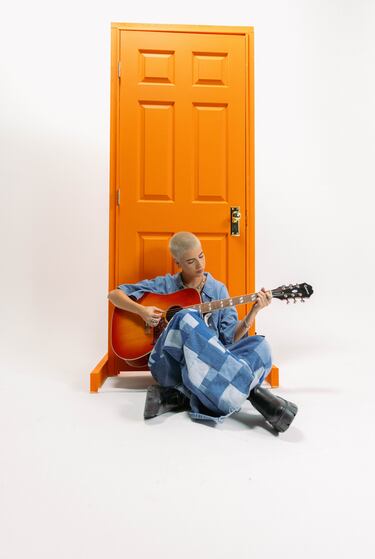 Annasofía, la promesa colombiana nominada a los Latin Grammys: “Mi miedo más grande sería entrar otra vez a una cajita y no salir de ahí” 