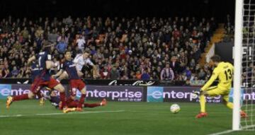 Cheryshev empató el partido. 1-1.