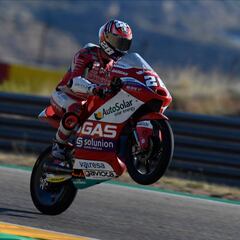 Guevara estrena liderato con su cuarta pole