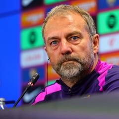 Flick: “Llamé al vestuario de los árbitros y me abrieron la puerta”