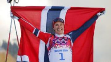 Ola Vigen Hattestad celebra su triunfo.