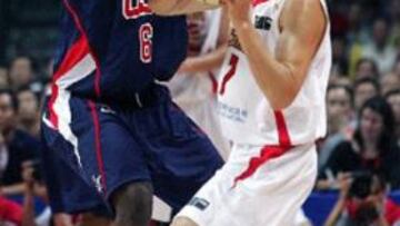 <b>ASUSTA.</b> Lebron y Estados Unidos empiezan a dar miedo a sus rivales.