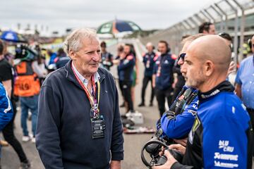 Jeremy Burgess, mecánico jefe de carreras de motos australiano que ha trabajado con tres campeones mundiales: Wayne Gardner, Mick Doohan y Valentino Rossi.